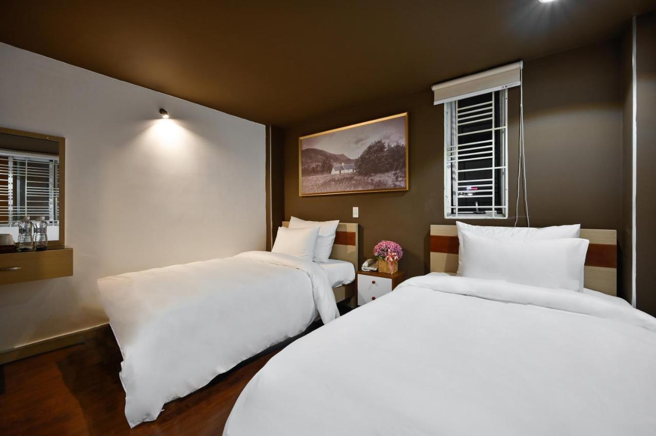 The Noble Swan Hotel New World Ho Şi Min Dış mekan fotoğraf