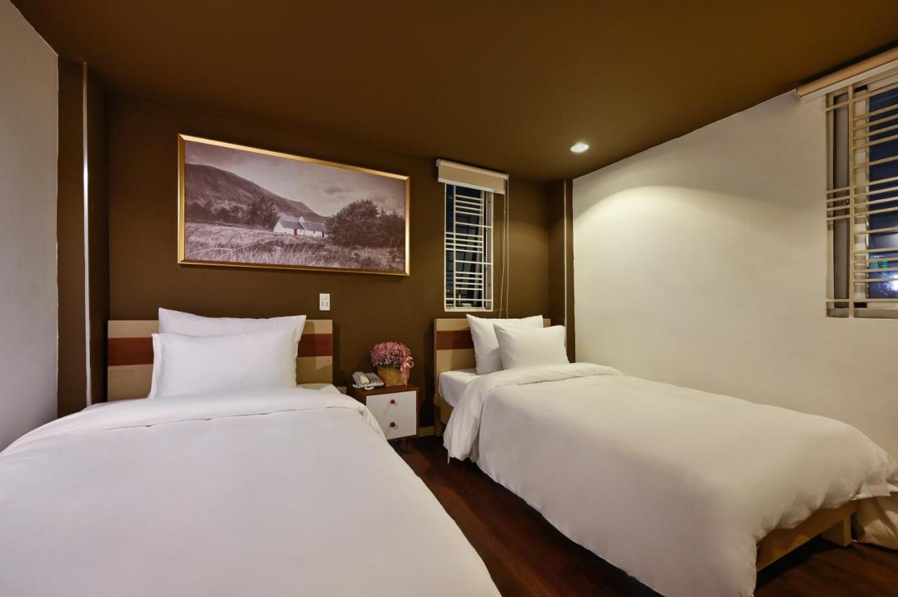 The Noble Swan Hotel New World Ho Şi Min Dış mekan fotoğraf